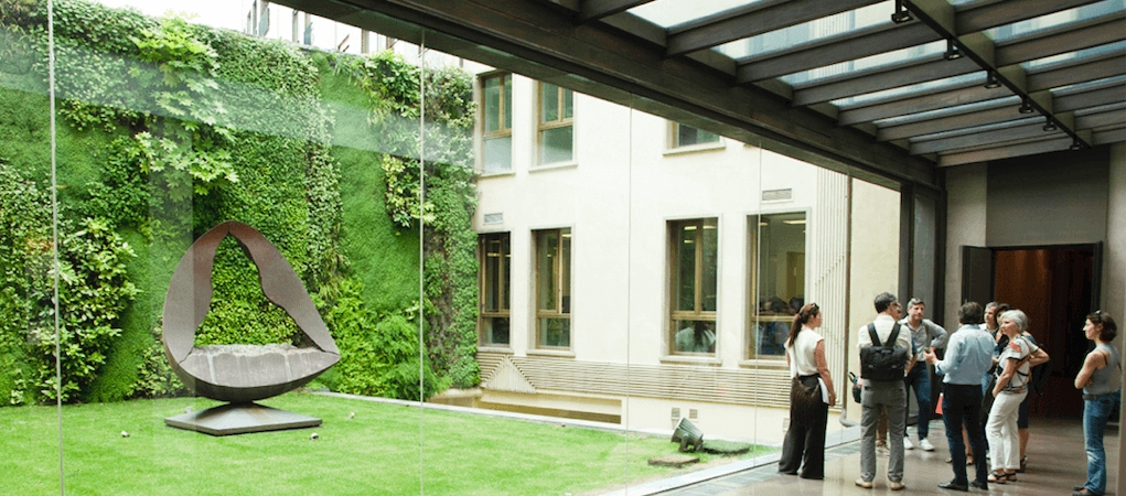 Milan’s architects visit the city’s green roofs and walls